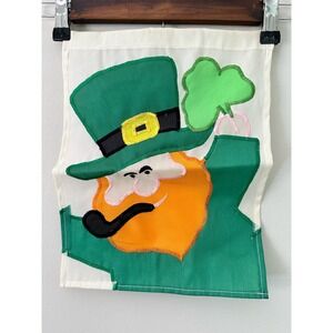 St Patrick's Day Irish Leprechaun Man Pipe Shamrock Garden Flag Green Vintage